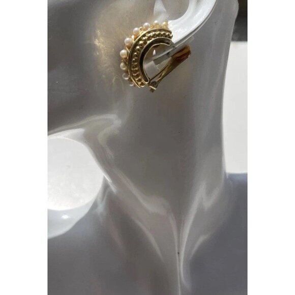 Vintage Quality Faux Pearl Gold tone Half Hoop Vintage Pierced Earrings - Picture 3 of 11